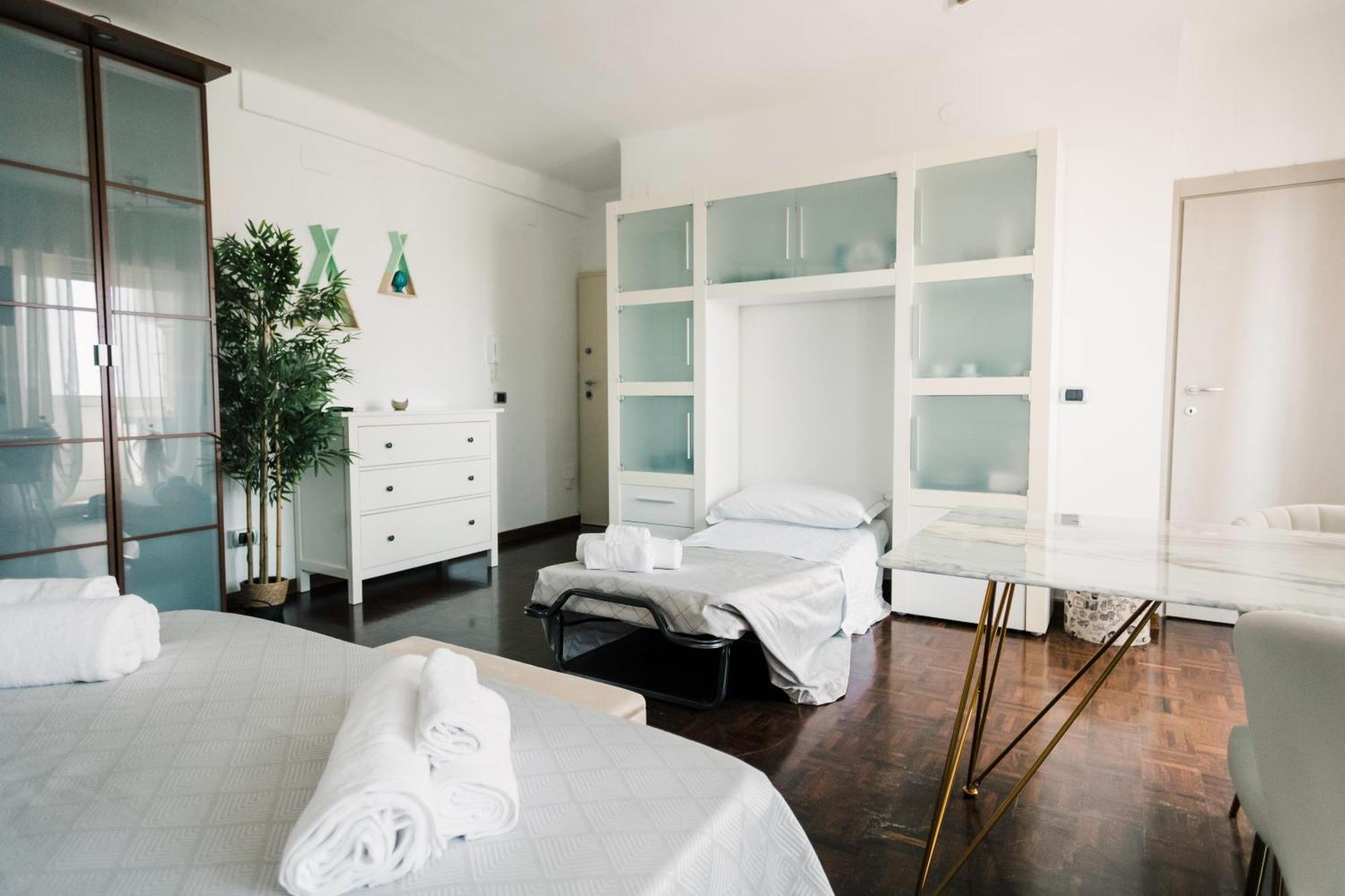 Bari Central Suite - Central Apartment With Sea View - Bari Exterior foto
